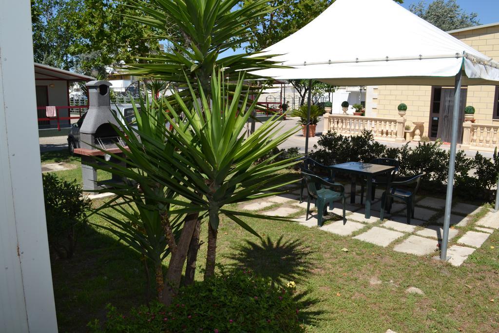 Villaggio Albergo Cervo Zapponeta Εξωτερικό φωτογραφία