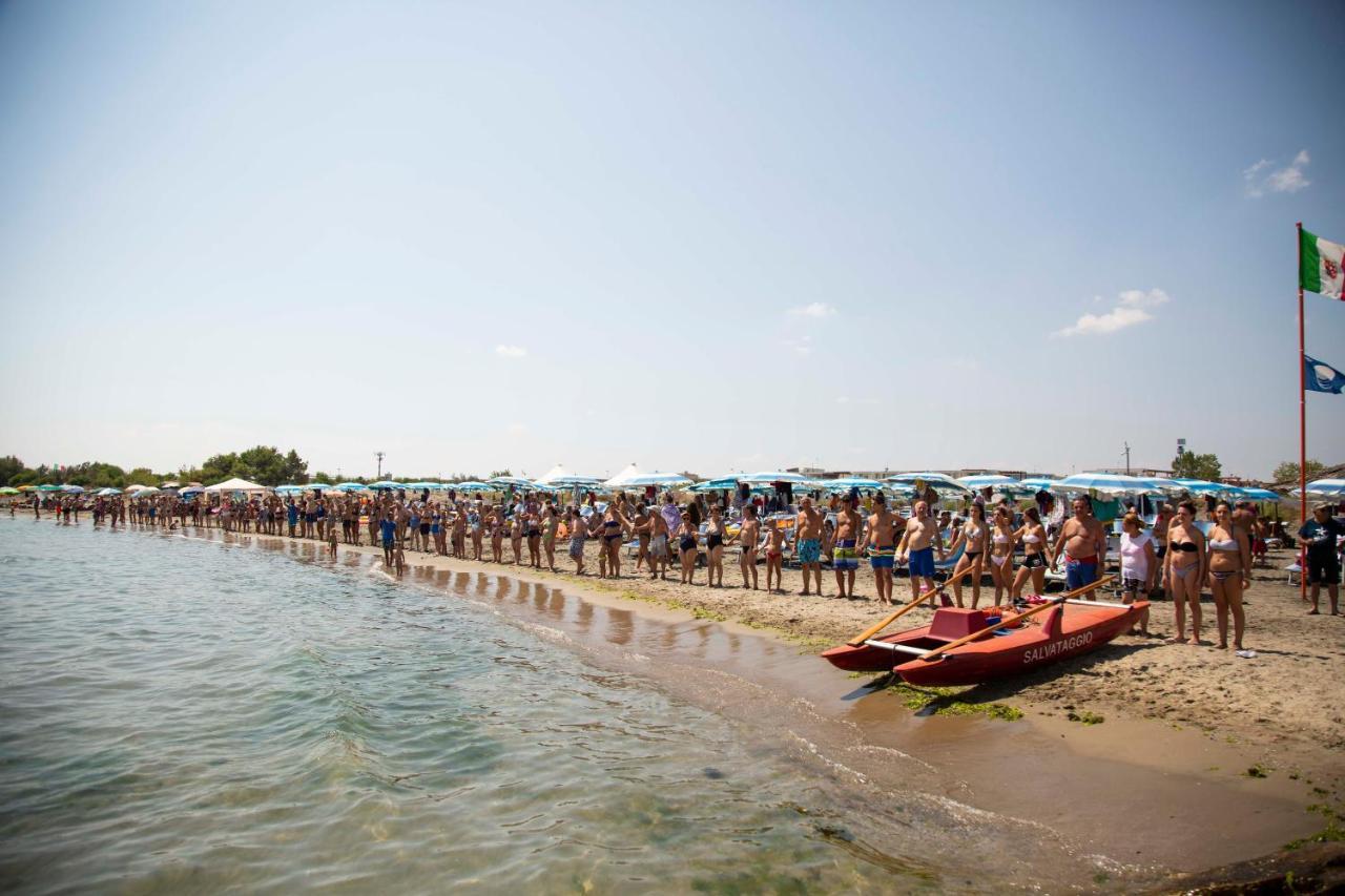 Villaggio Albergo Cervo Zapponeta Εξωτερικό φωτογραφία
