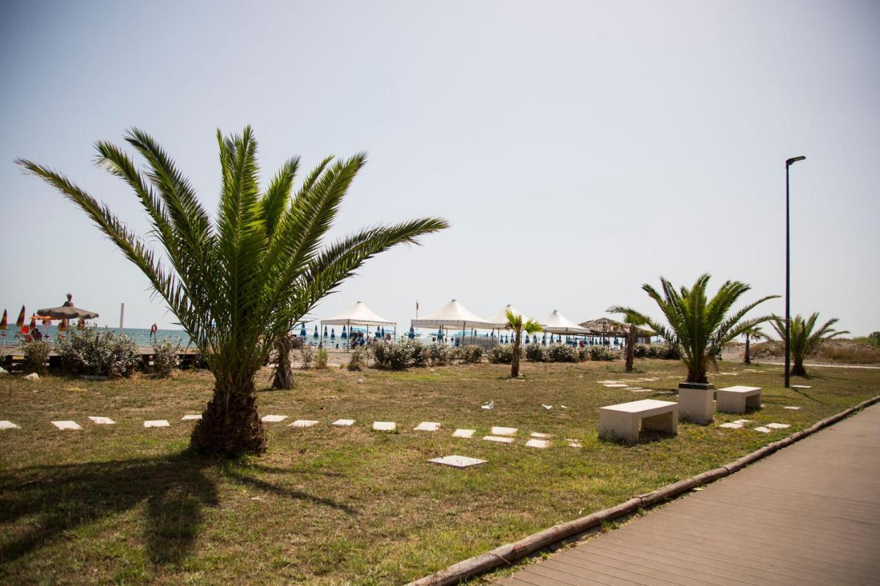 Villaggio Albergo Cervo Zapponeta Εξωτερικό φωτογραφία